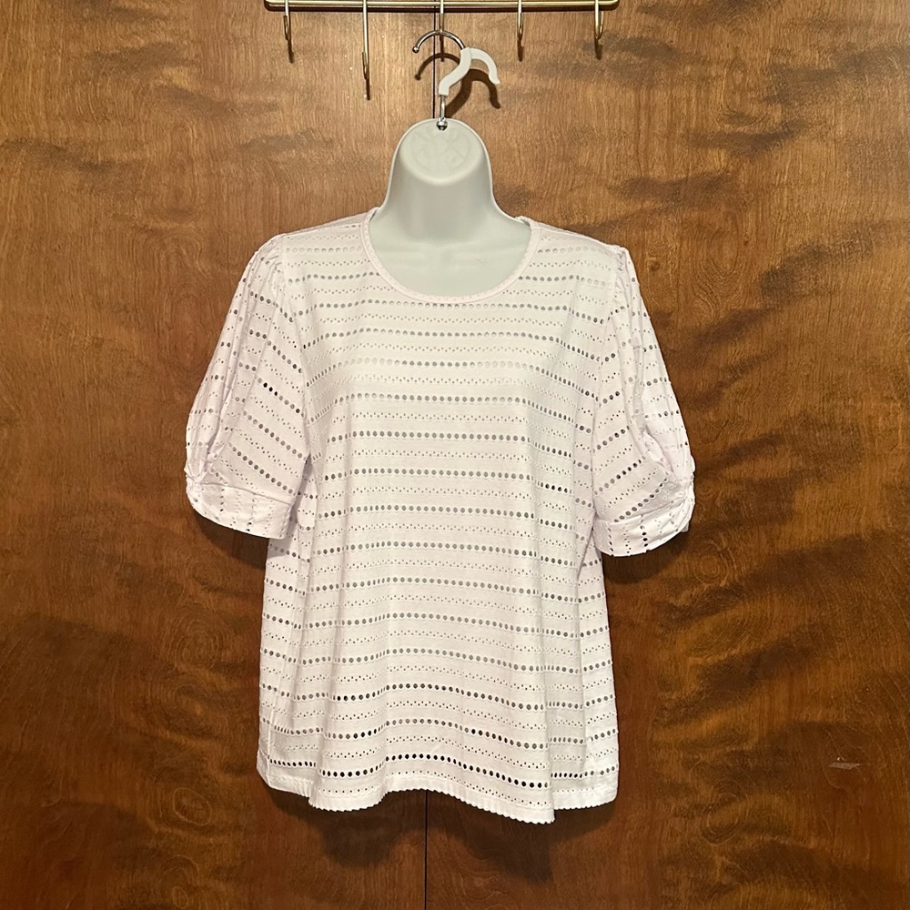 Kim & Cami Short Puff Sleeve Eyelet Top Womens M White Polyester Knit